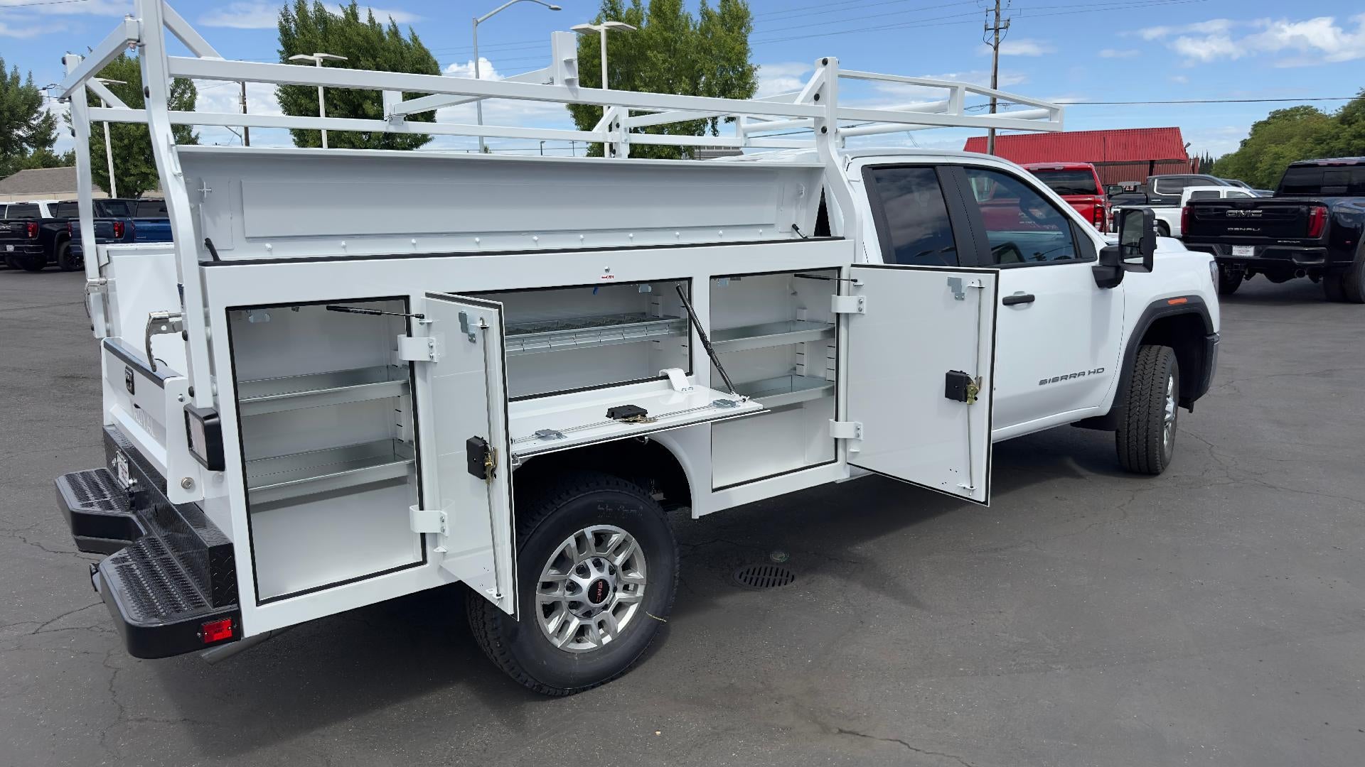 2026 GMC Sierra 2500 HD Pro