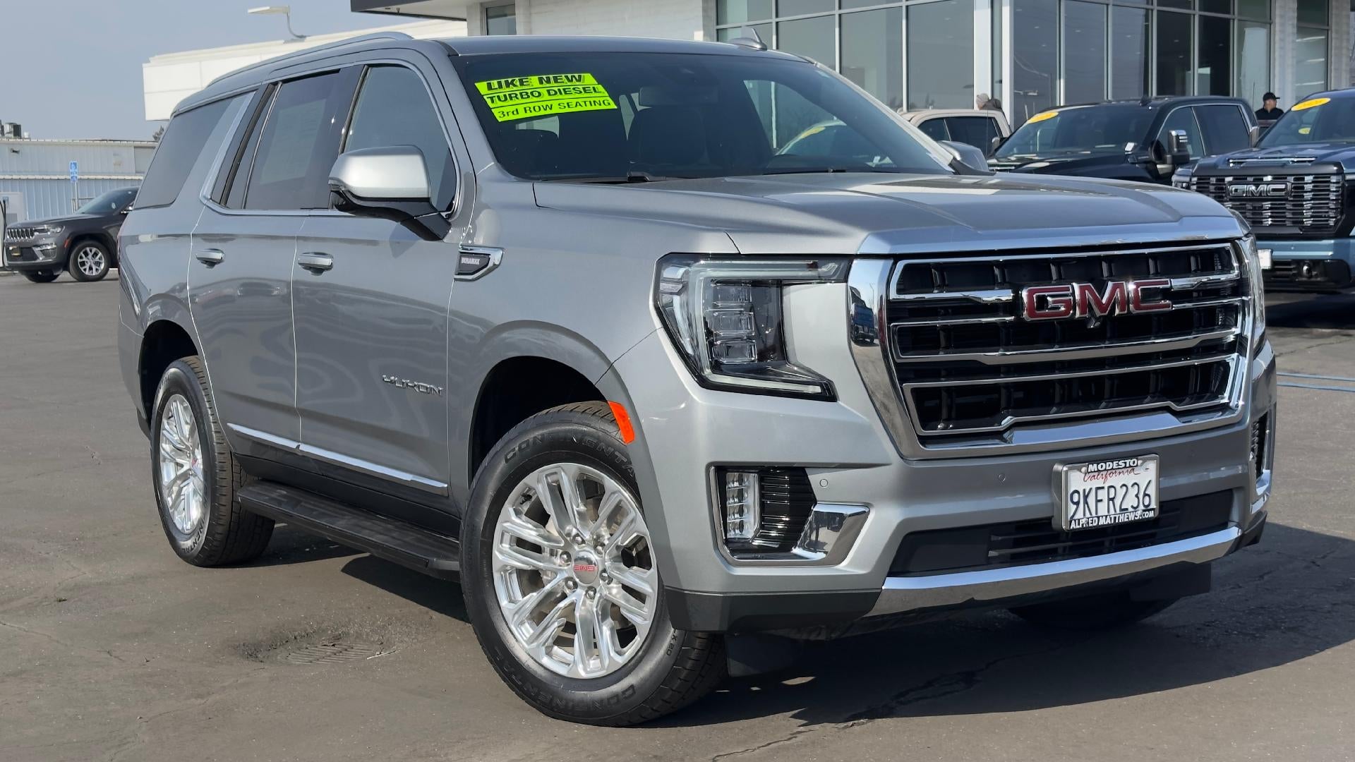 2024 GMC Yukon SLT