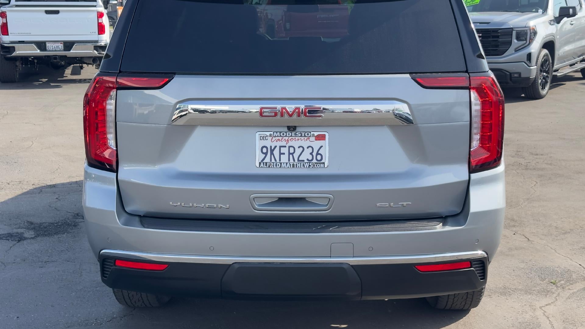 2024 GMC Yukon SLT