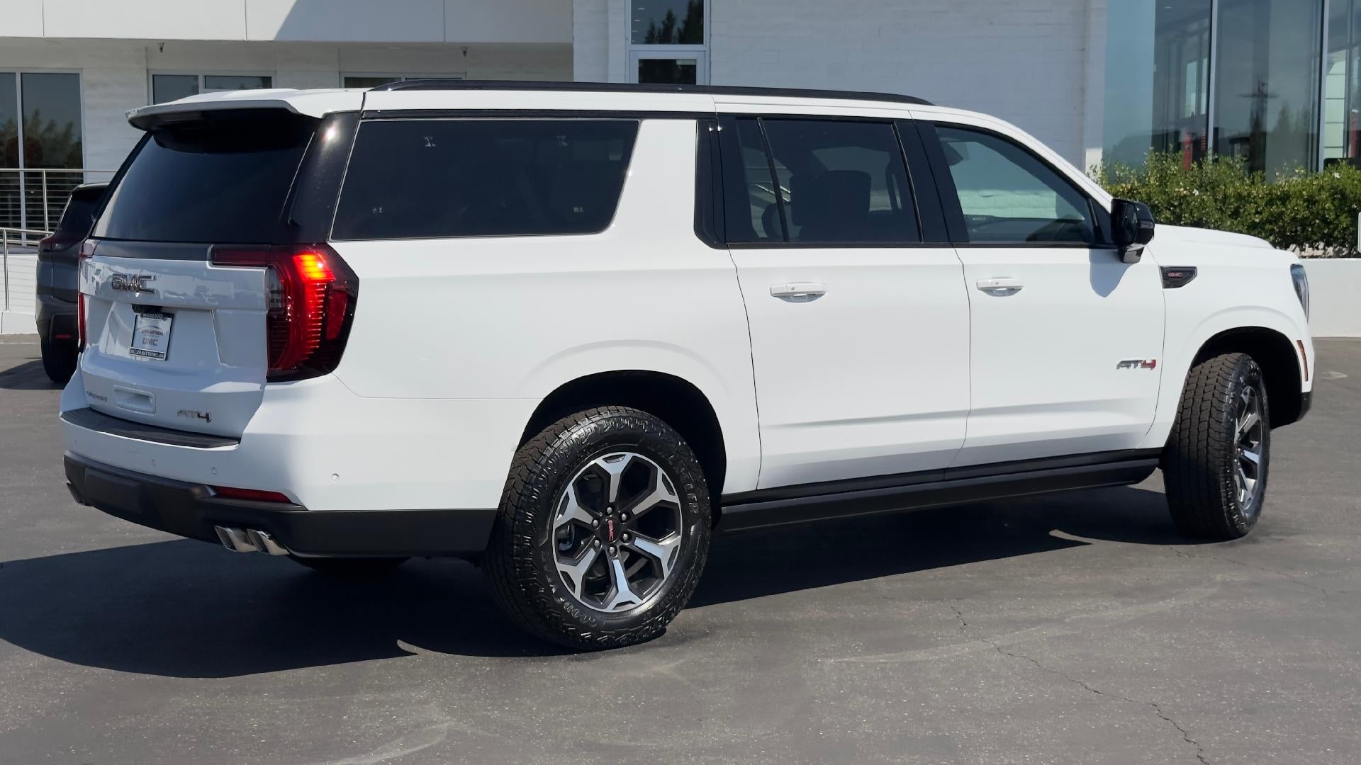 2026 GMC Yukon XL AT4 Ultimate