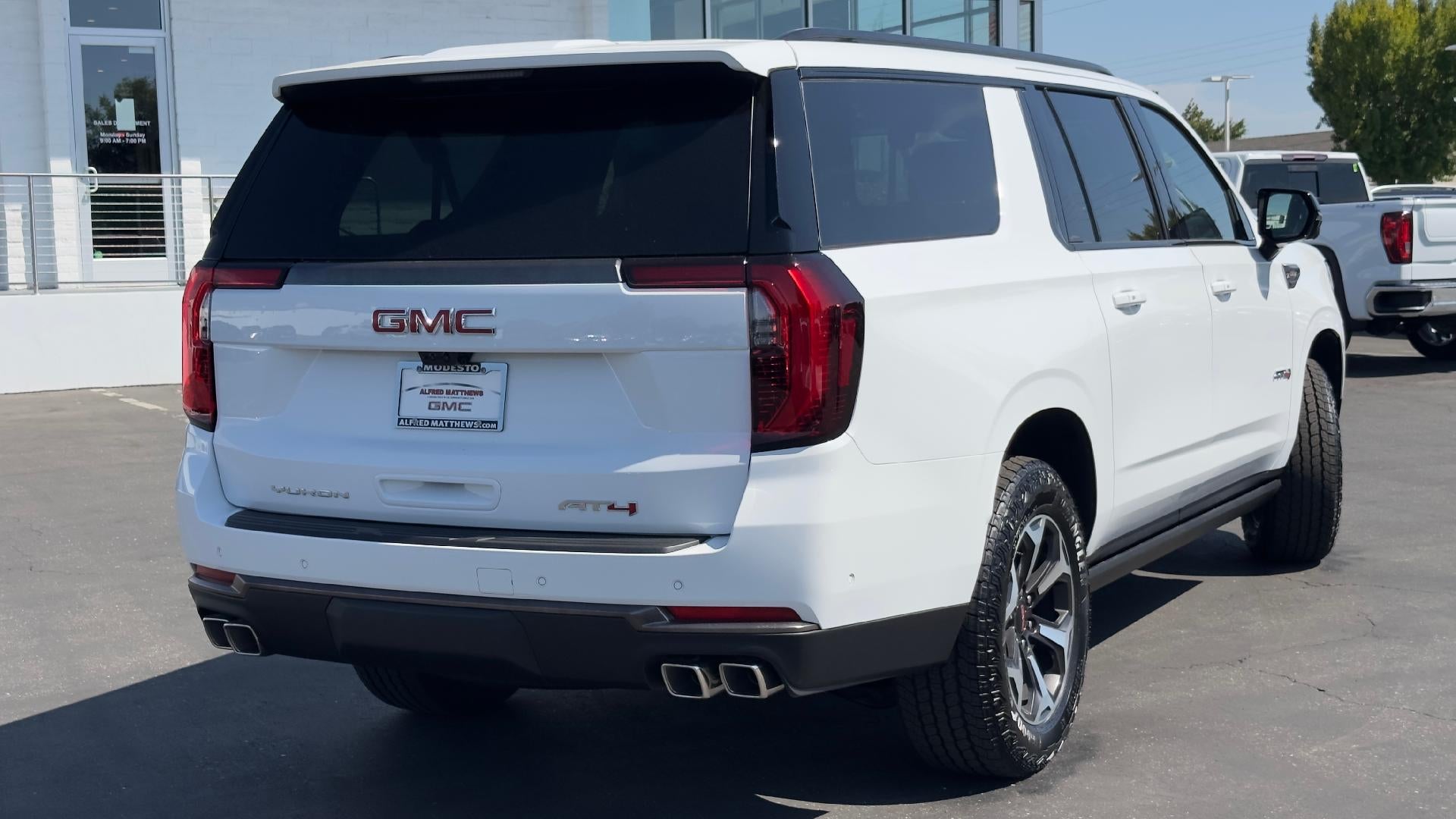 2026 GMC Yukon XL AT4 Ultimate