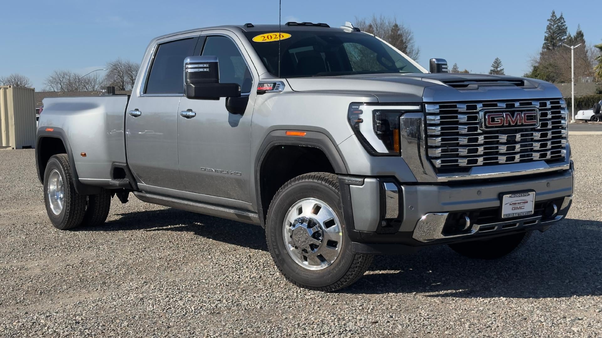 2026 GMC Sierra 3500 HD Denali DRW