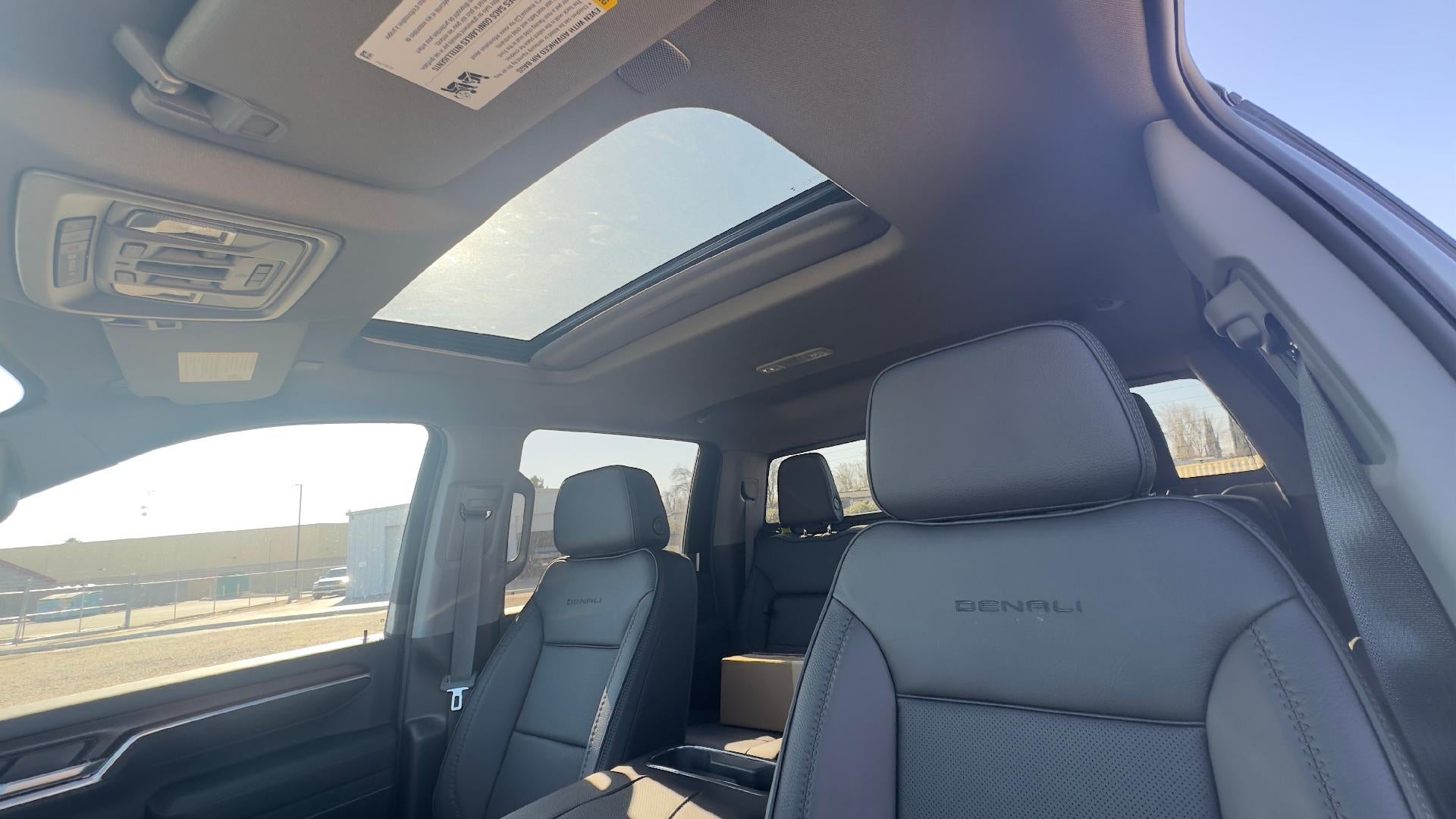 2026 GMC Sierra 3500 HD Denali DRW