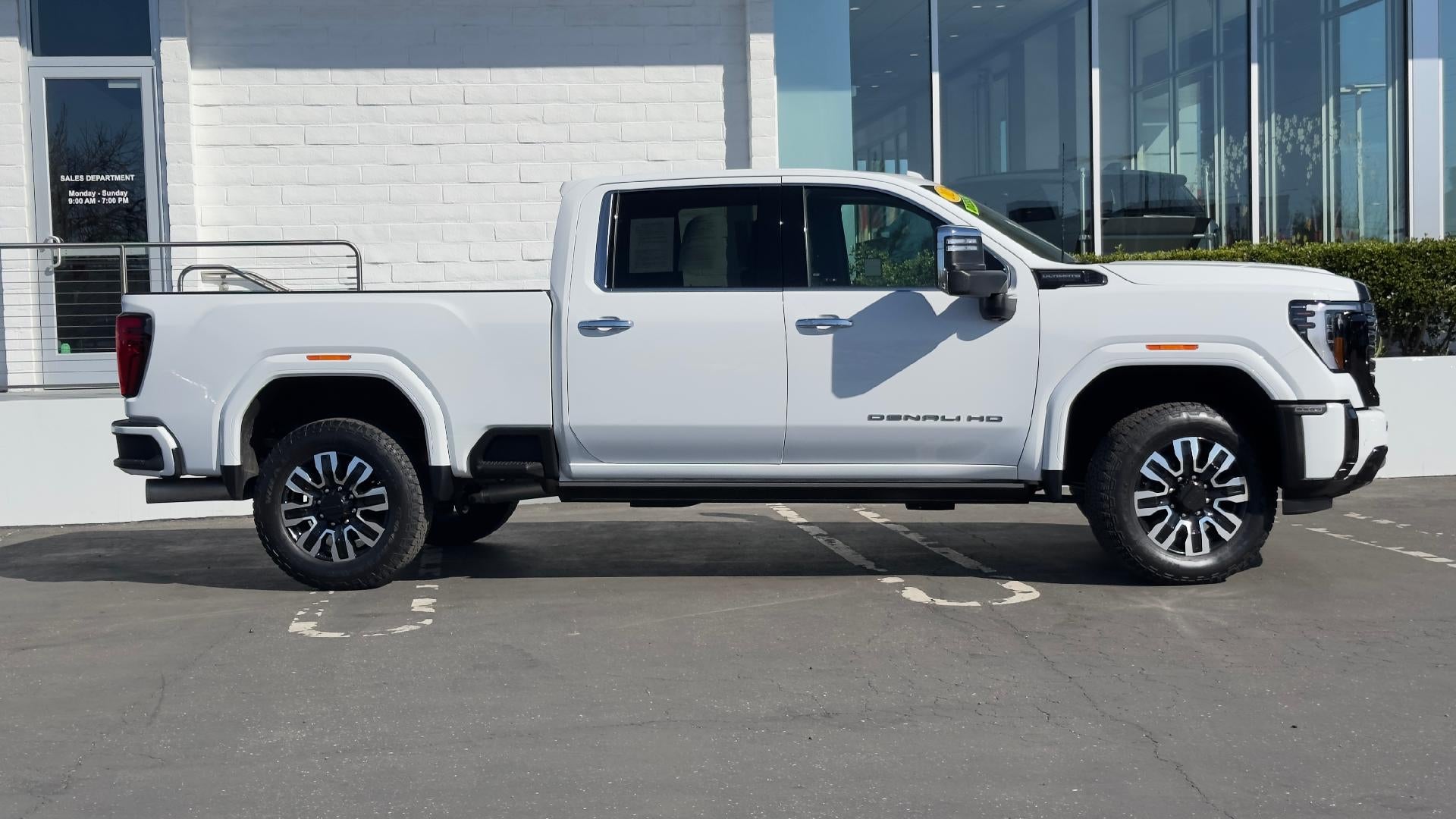 2025 GMC Sierra 2500 HD Denali Ultimate