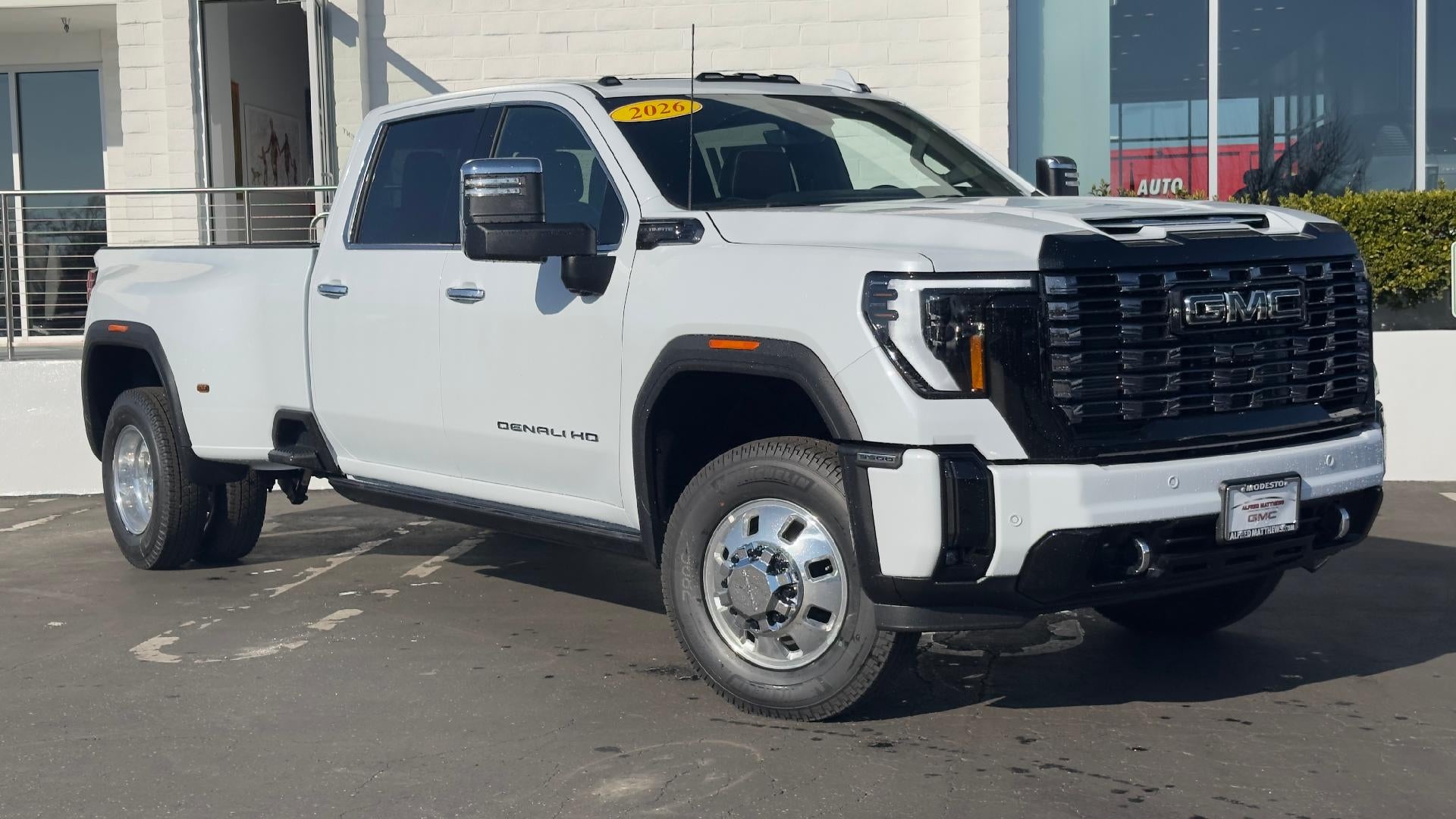 2026 GMC Sierra 3500 HD Denali Ultimate DRW