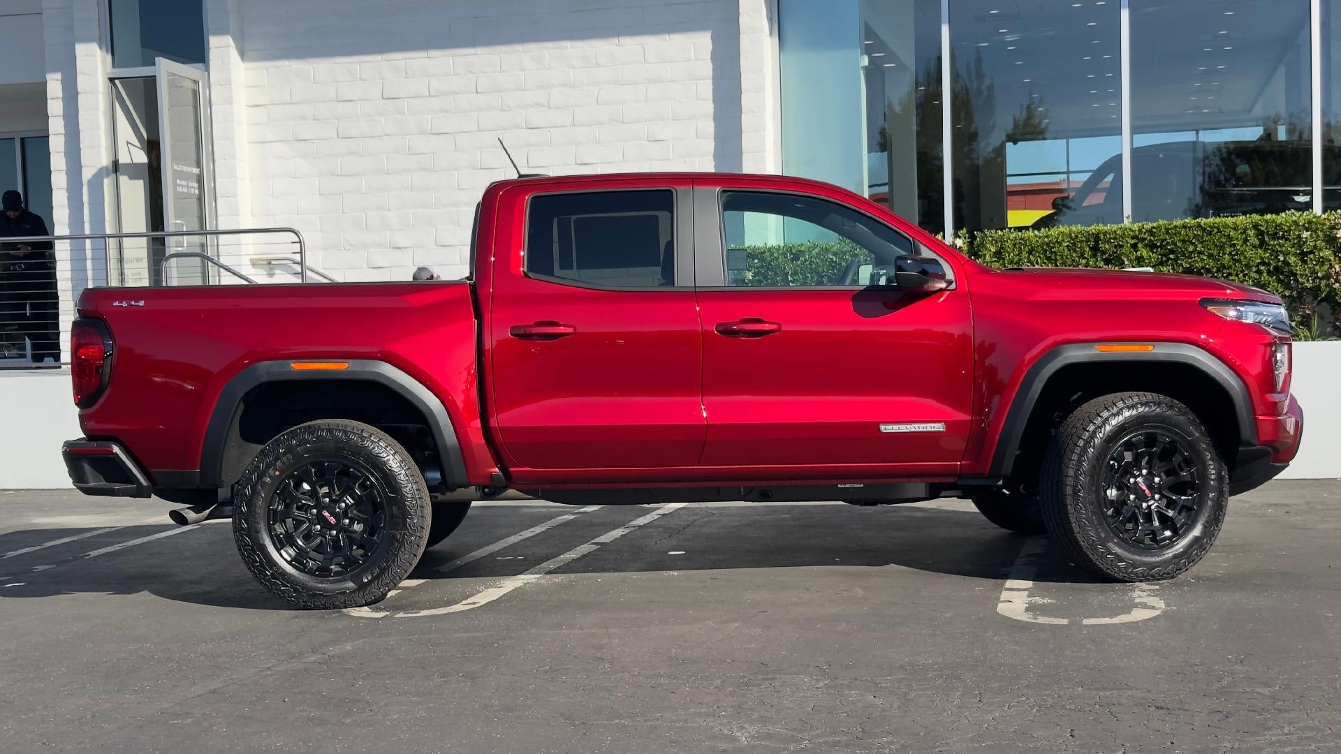 2026 GMC Canyon Elevation