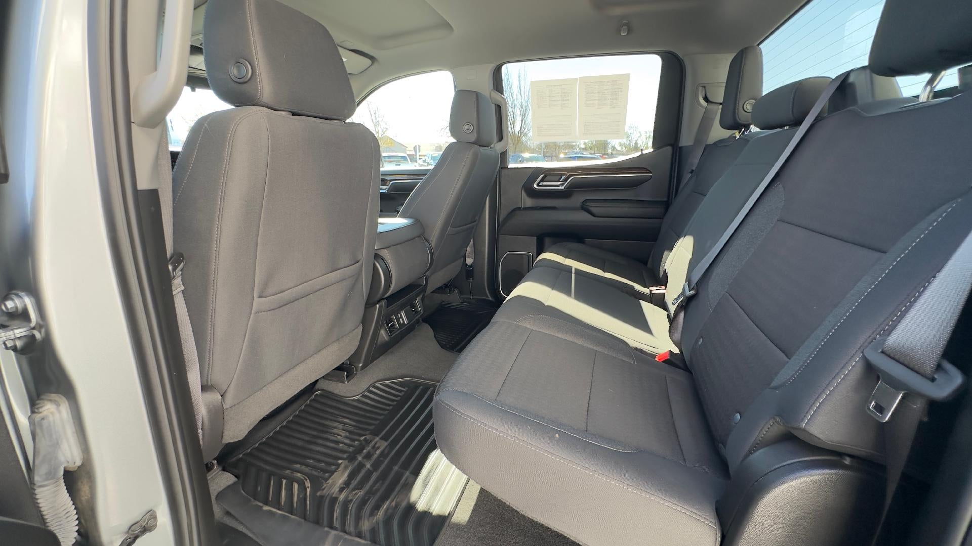 2024 GMC Sierra 1500 SLE