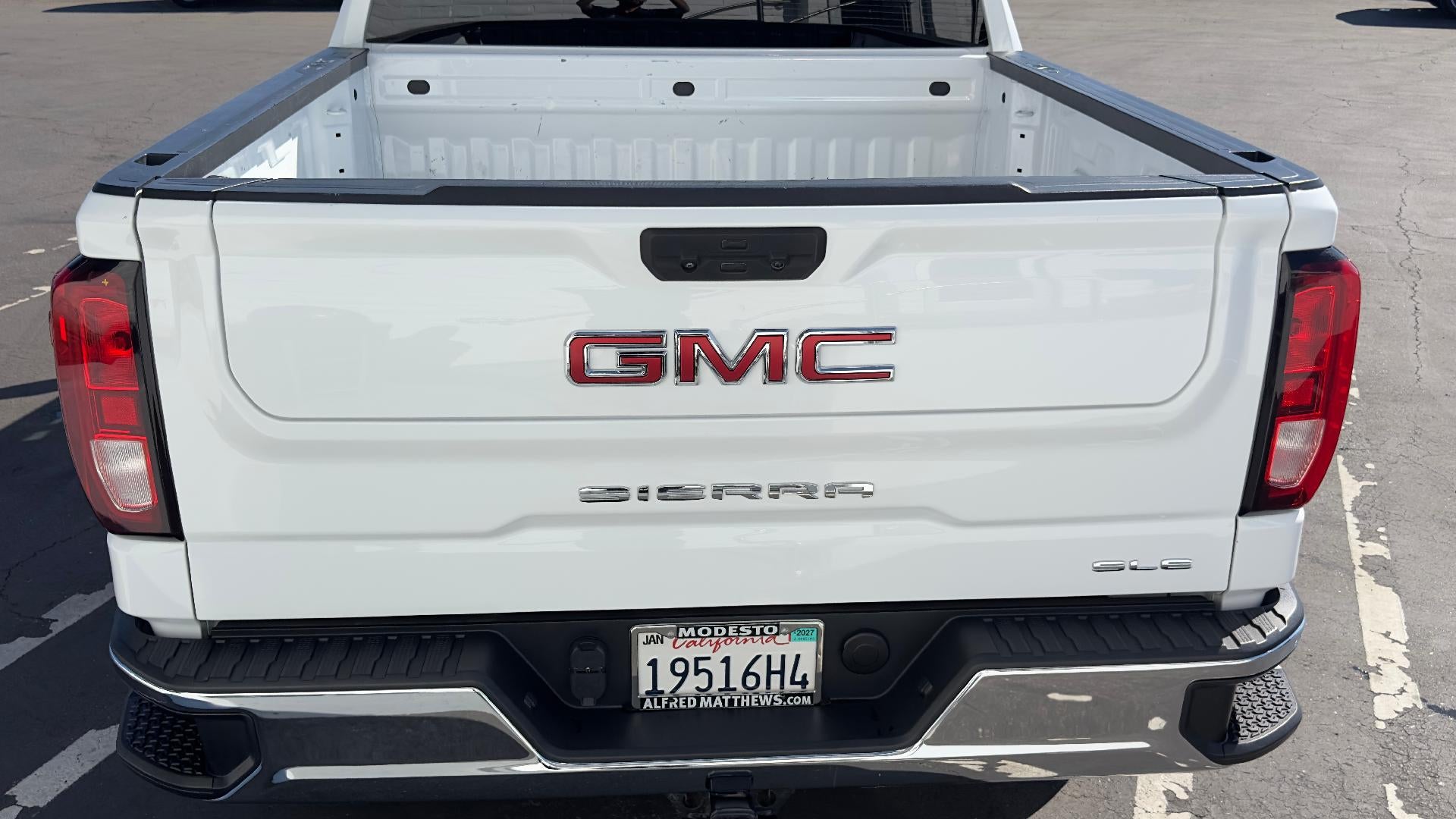 2024 GMC Sierra 1500 SLE