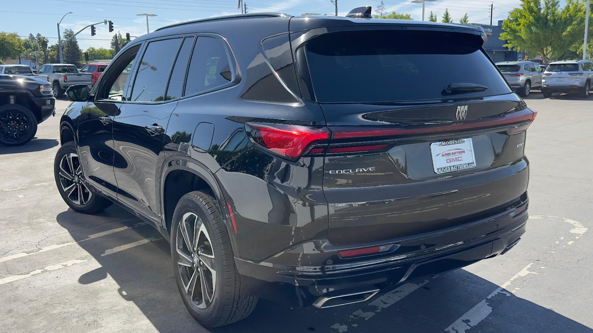 2025 Buick Enclave Sport Touring