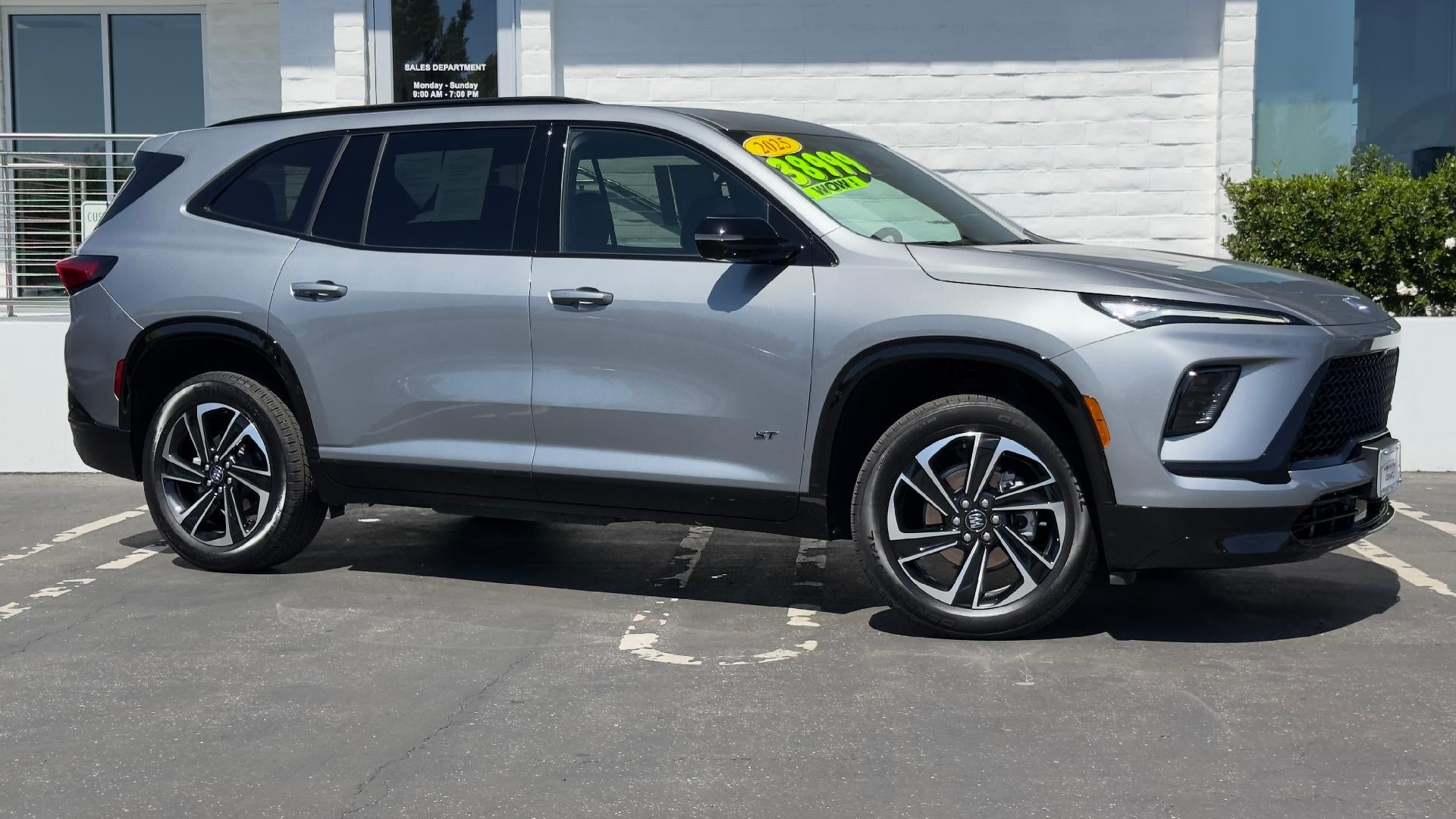 2025 Buick Enclave Sport Touring