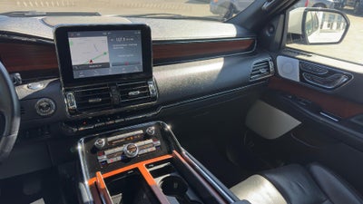 2021 Lincoln Navigator L Reserve